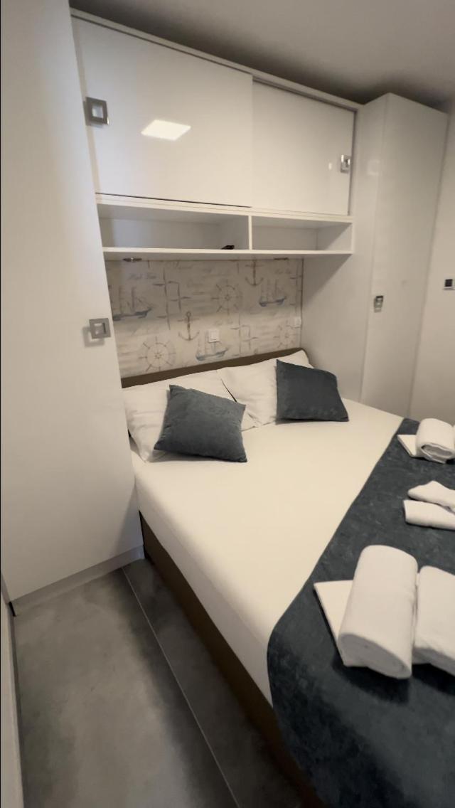 Mandy Apartman Baska  Exterior photo