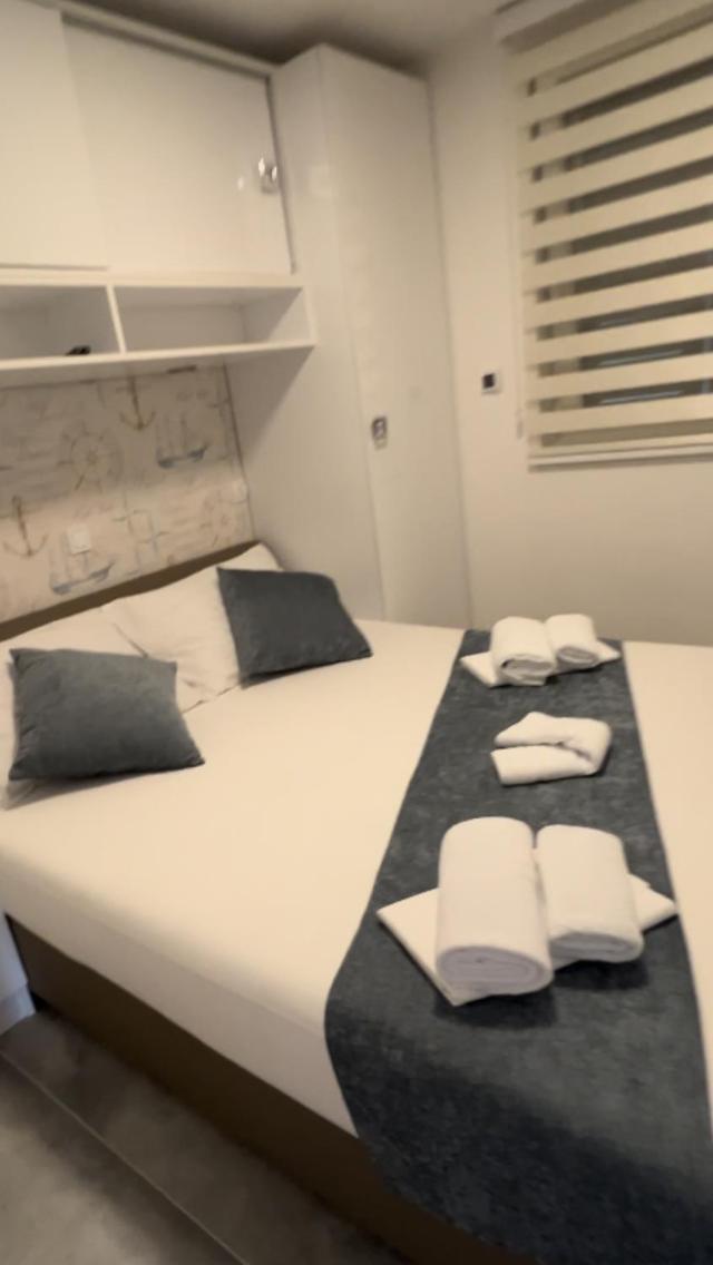 Mandy Apartman Baska  Exterior photo